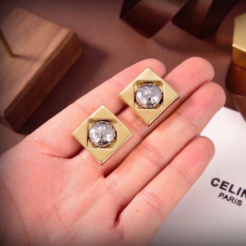 Ce1i*e earrings